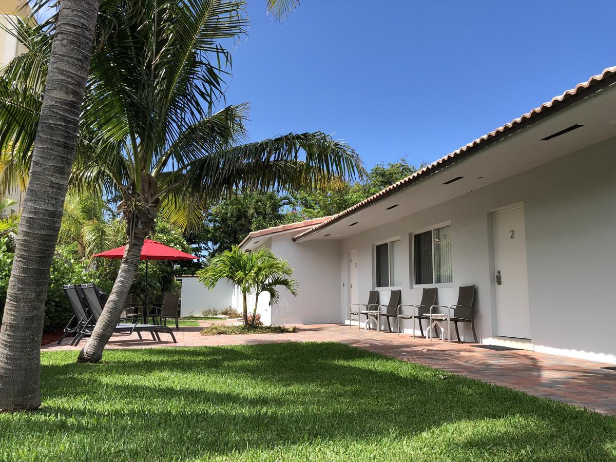 Elizabeth House Inn Deerfield Beach Bagian luar foto