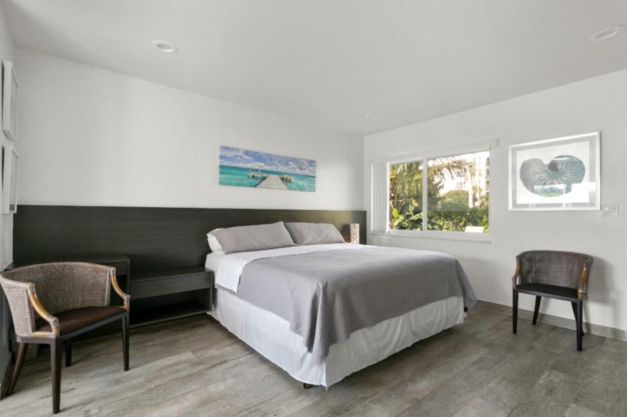 Elizabeth House Inn Deerfield Beach Bagian luar foto